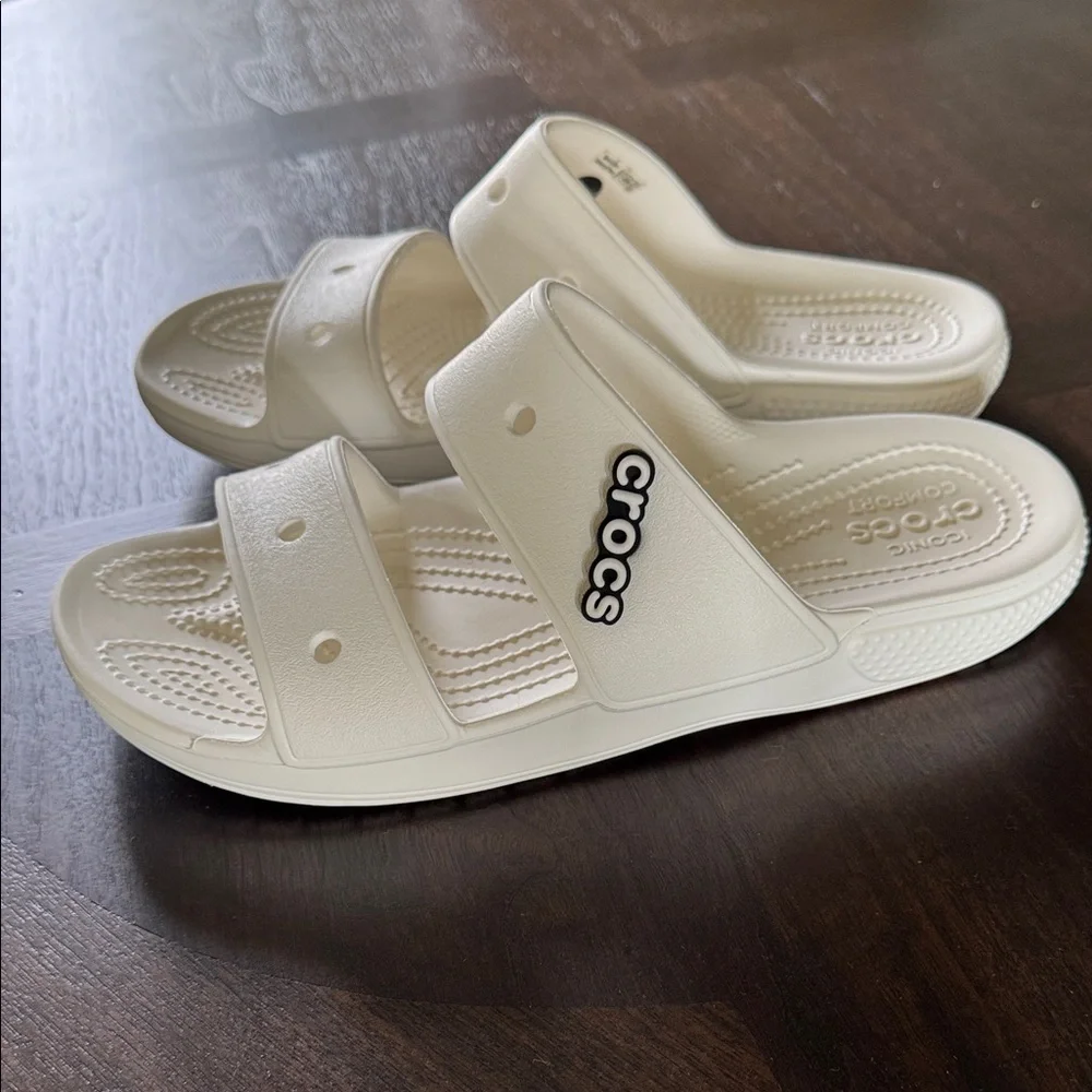 Crocs Unisex Slide Sandal - Wm Sz 10‎ / Men Sz 8 - White with Logo